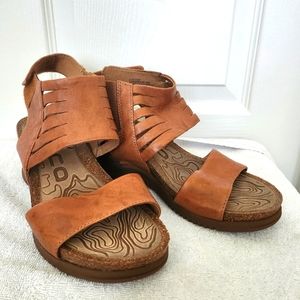 Bionica comfort sandal size 8